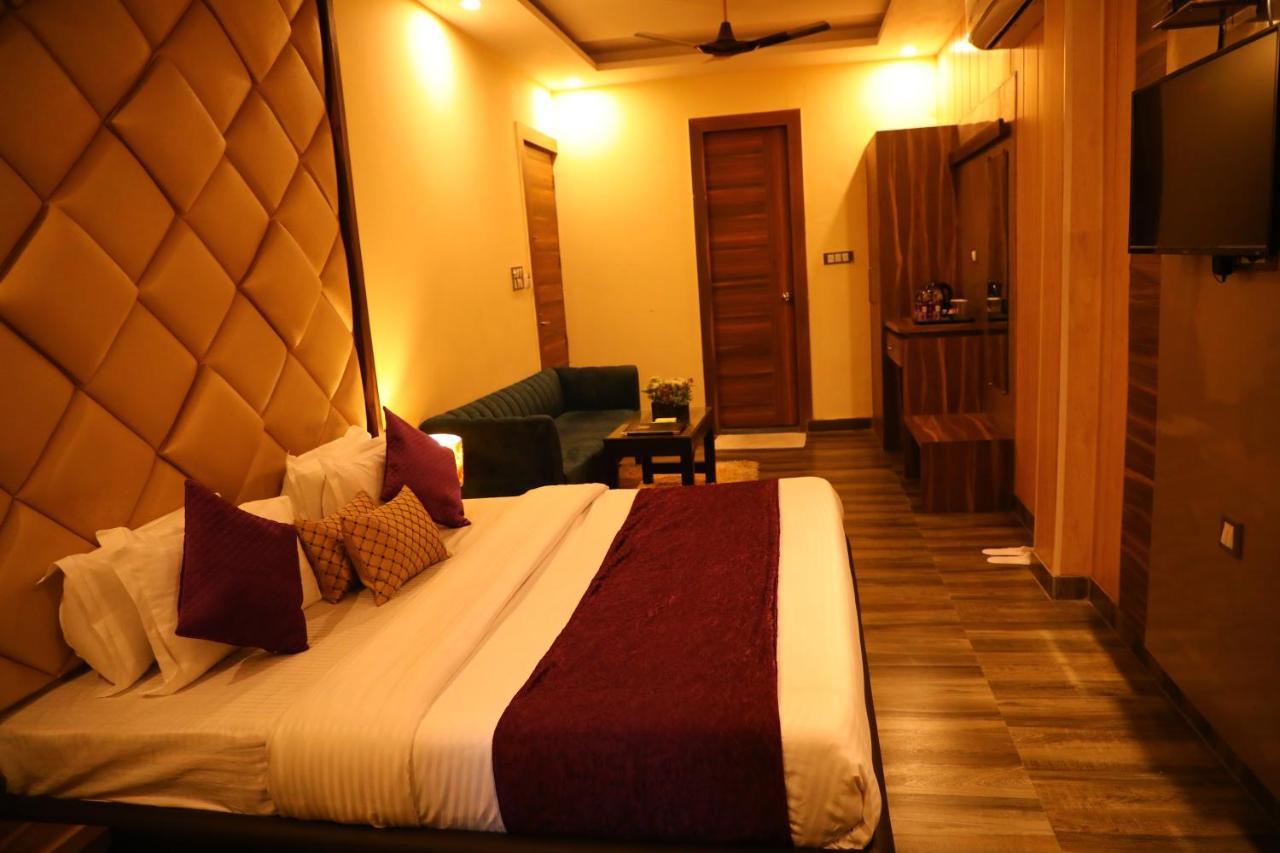 Perfectstayz Premium @Harkipauri Road Haridwar Exterior photo