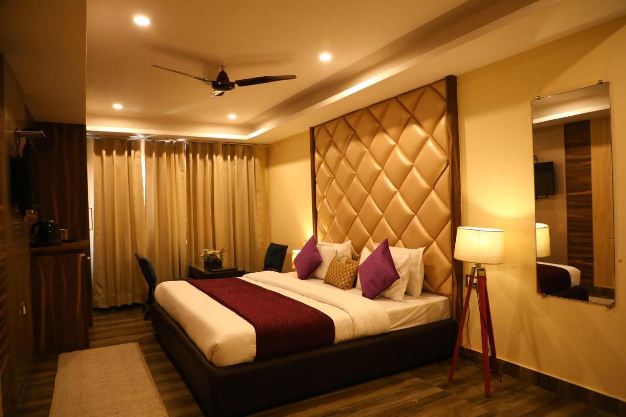 Perfectstayz Premium @Harkipauri Road Haridwar Exterior photo