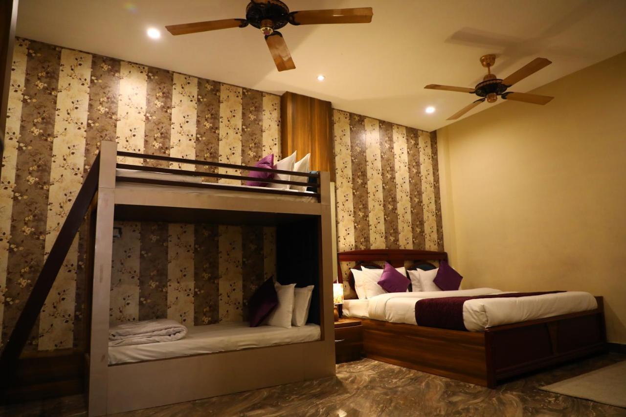 Perfectstayz Premium @Harkipauri Road Haridwar Exterior photo